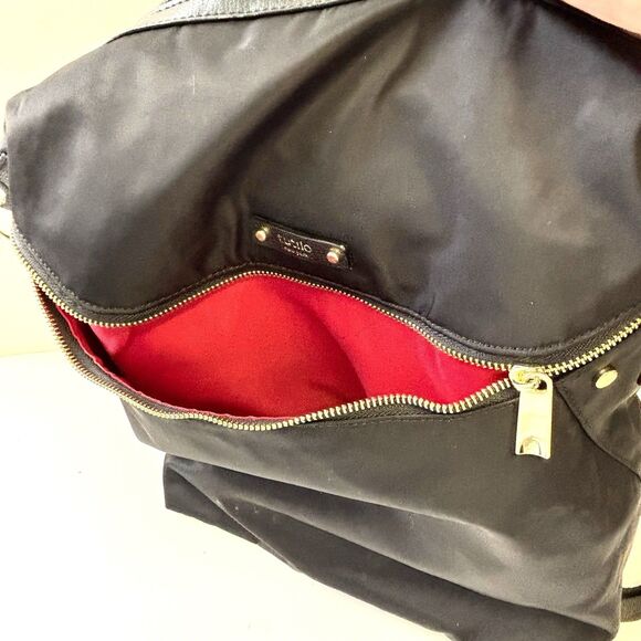 Tutilo New York Black Nylon Backpack Laptop Book Bag - Picture 5 of 12